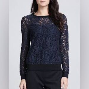 Theory Jaidyn Navy Lace Top / Med / Great Condition